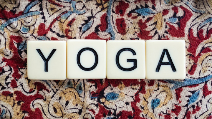 Yoga sur chaise